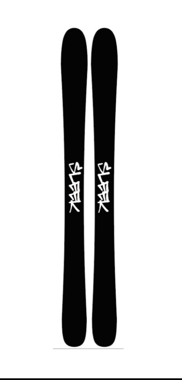 Sleek freeride skis